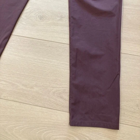 Men's Vuori Burgandy 5 Pocket Pants 32